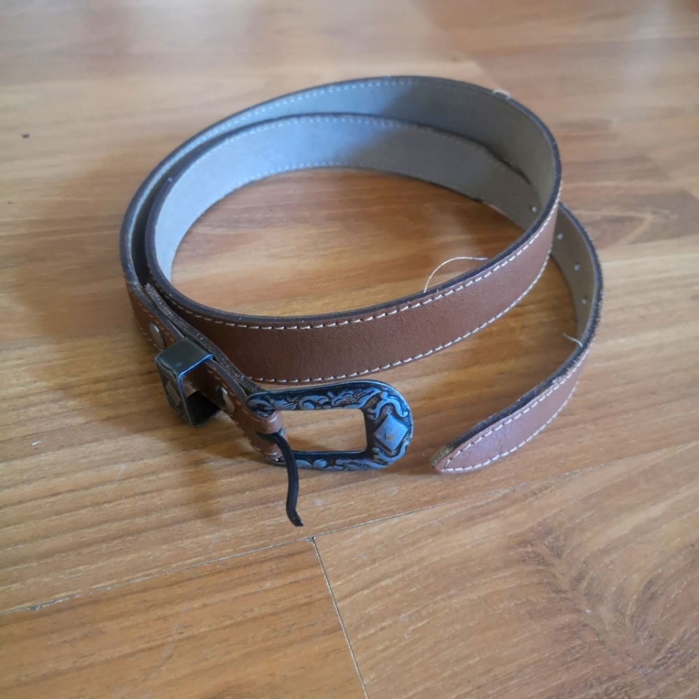 Western style leather belt